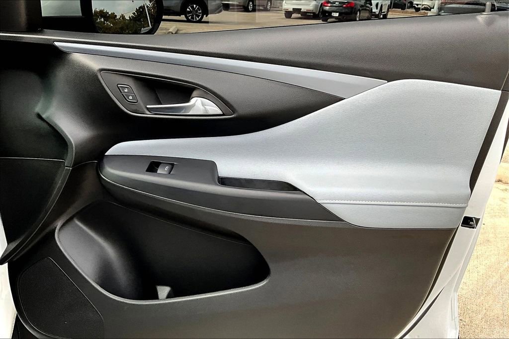 Used 2024 Buick Envista Preferred w/ Convenience II Package image 23