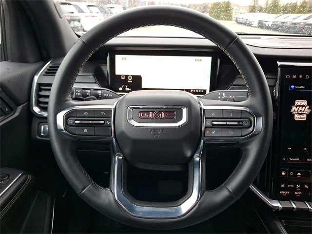 Used 2025 GMC Acadia Elevation image 25