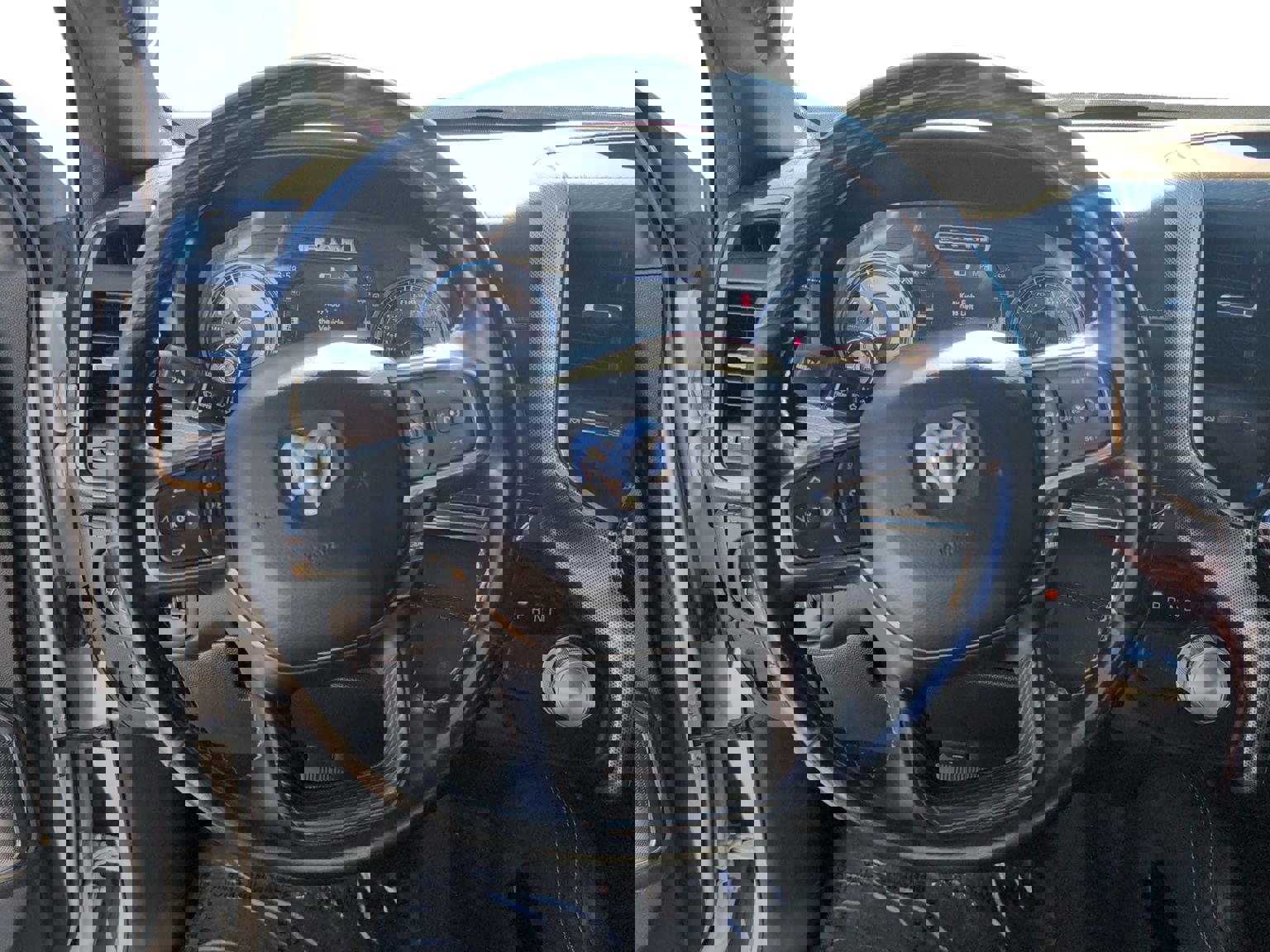 Used 2020 RAM 1500 Limited image 13