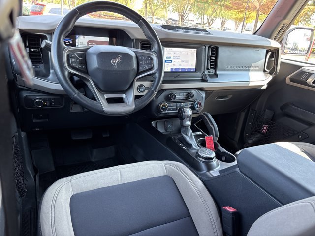 Used 2021 Ford Bronco Big Bend w/ Sasquatch Package AWD/4WD image 18