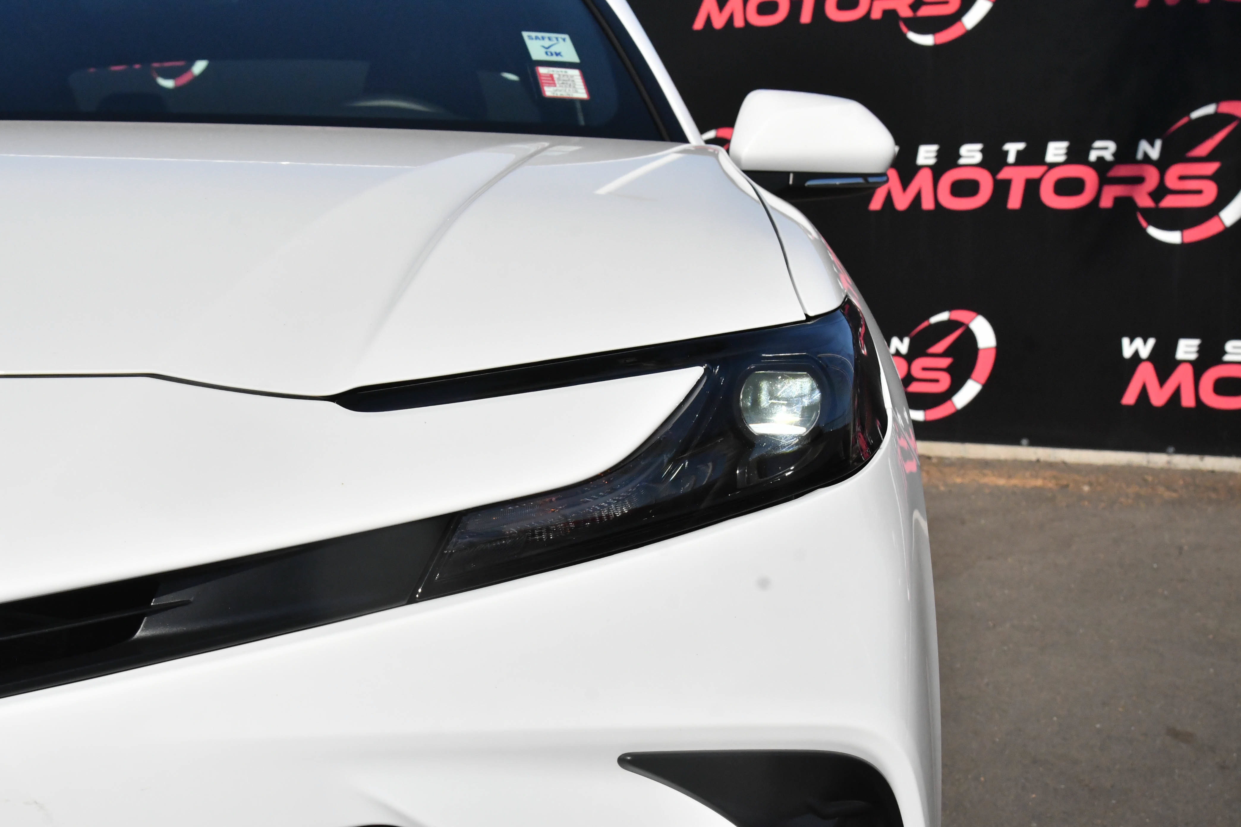 Used 2026 Toyota Camry SE FWD image 11