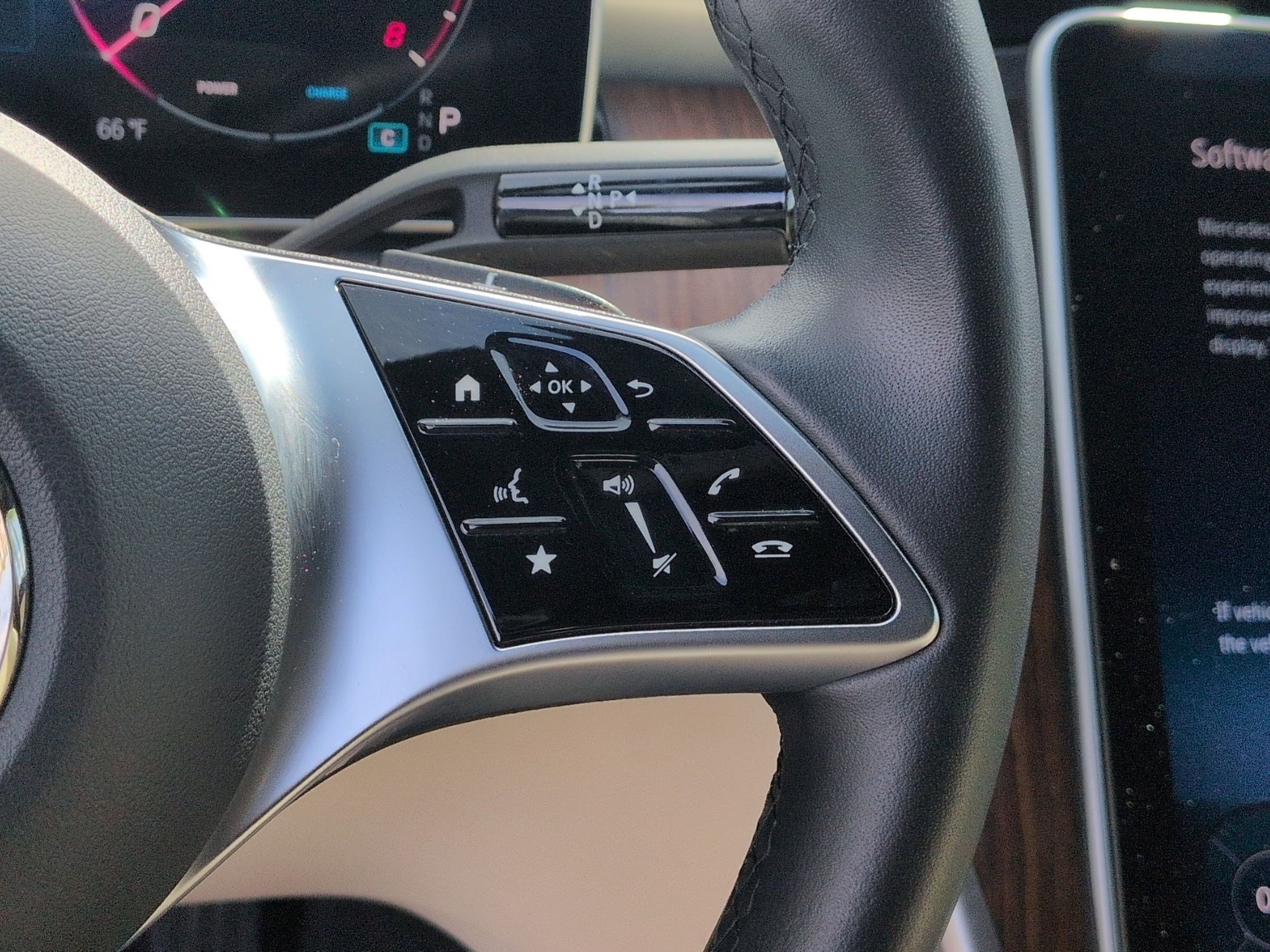 Used 2025 Mercedes-Benz C 300 Sedan image 20