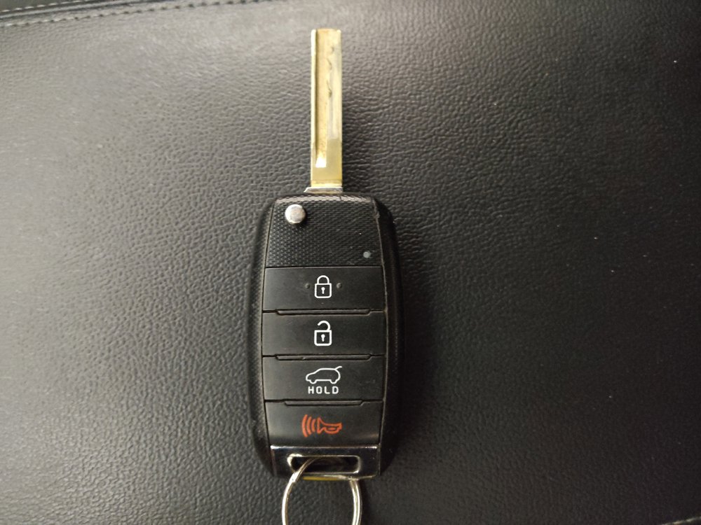 Used 2020 Kia Sorento LX w/ LX I4 Convenience Package FWD image 32