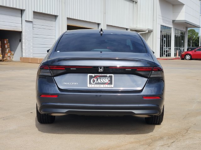 Used 2025 Honda Accord LX image 6