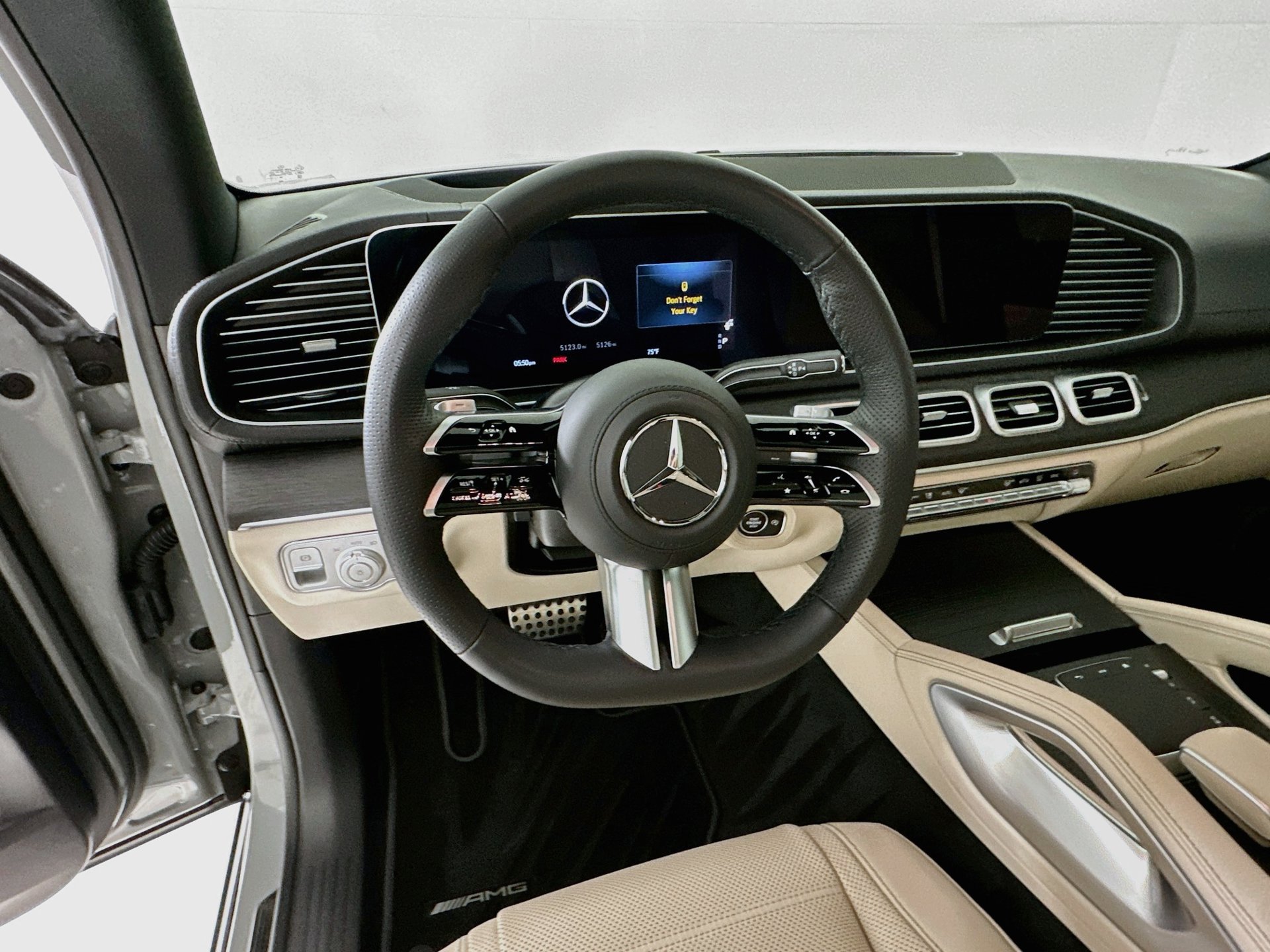 Certified 2026 Mercedes-Benz GLS 580 4MATIC image 12