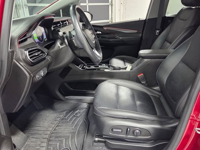Used 2023 Chevrolet Bolt LT w/ Infotainment Package image 5