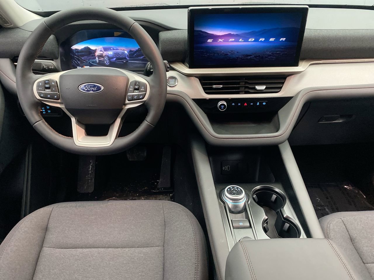 New 2026 Ford Explorer Active AWD/4WD image 14