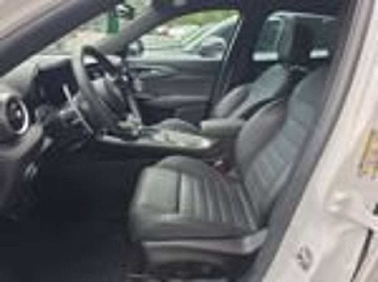 Used 2024 Alfa Romeo Tonale Veloce AWD/4WD image 9