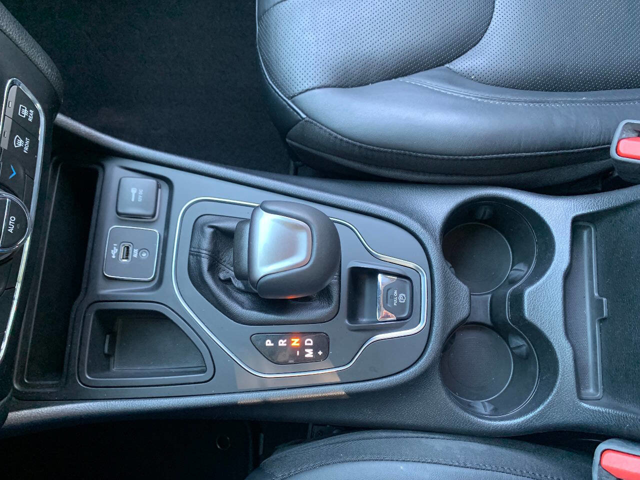 Used 2021 Jeep Cherokee Latitude Lux w/ Sun & Sound Group image 33