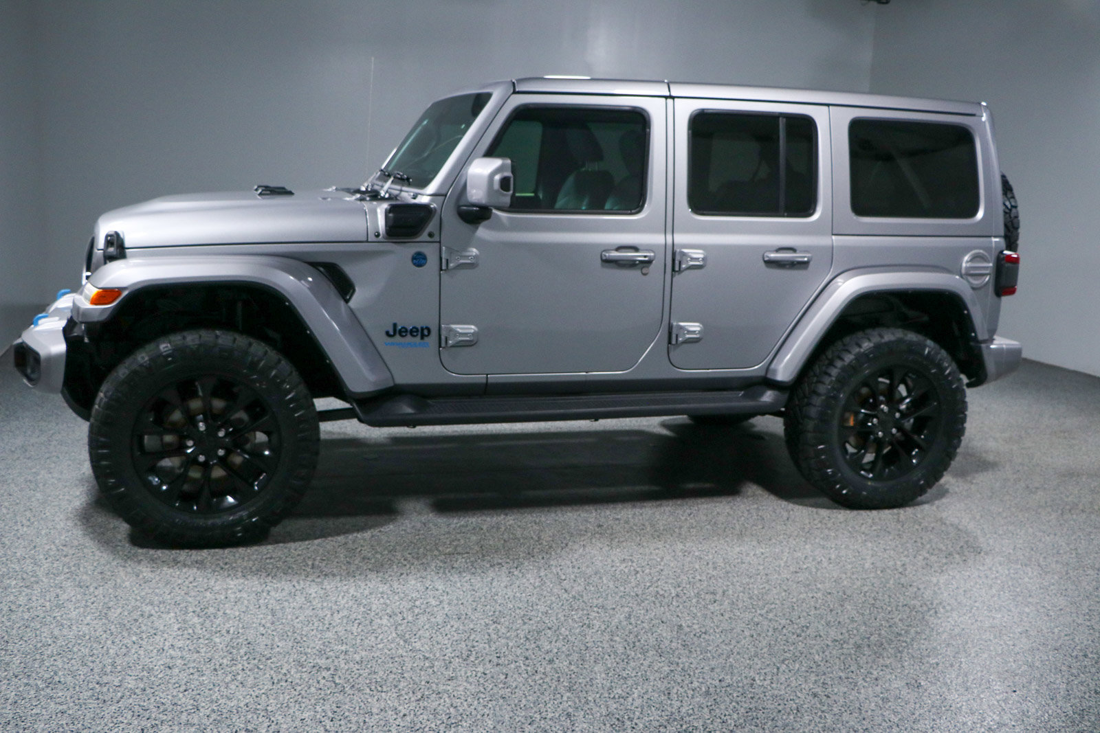 Used 2021 Jeep Wrangler Unlimited Sahara image 11