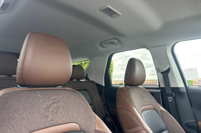 Used 2025 Ford Bronco Sport Outer Banks AWD/4WD image 19