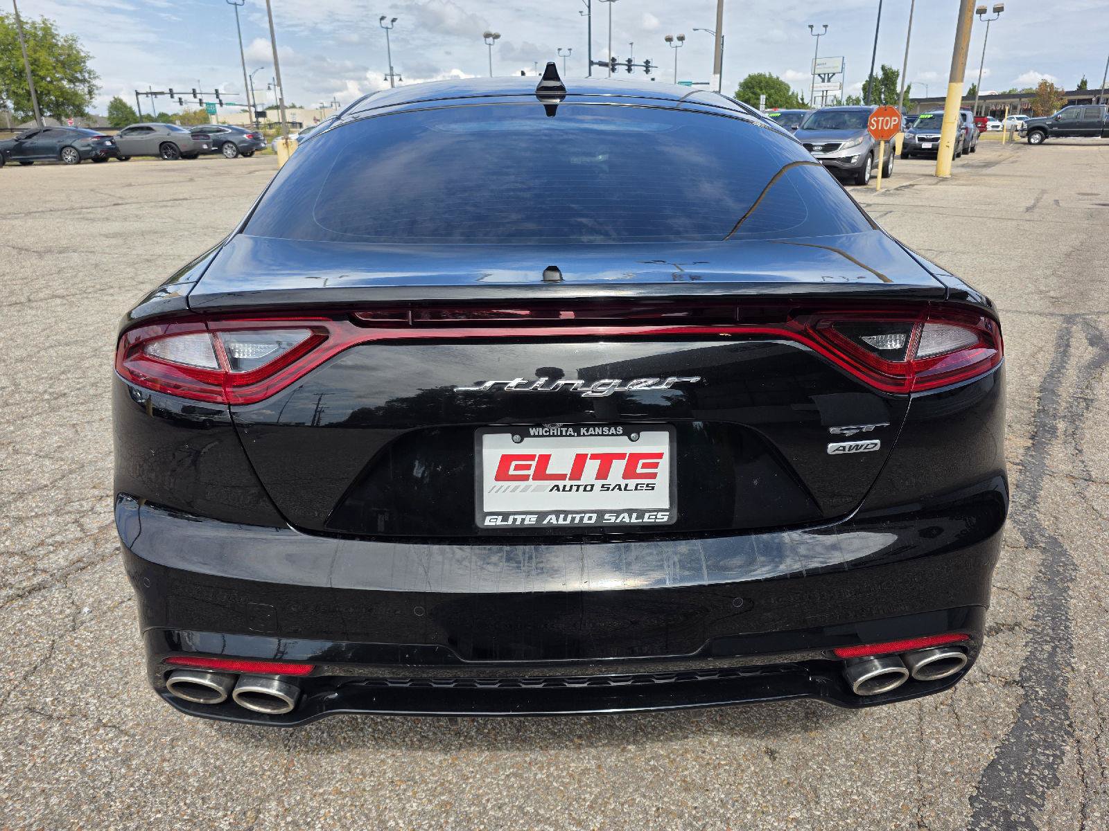 Used 2020 Kia Stinger GT1 AWD/4WD image 6