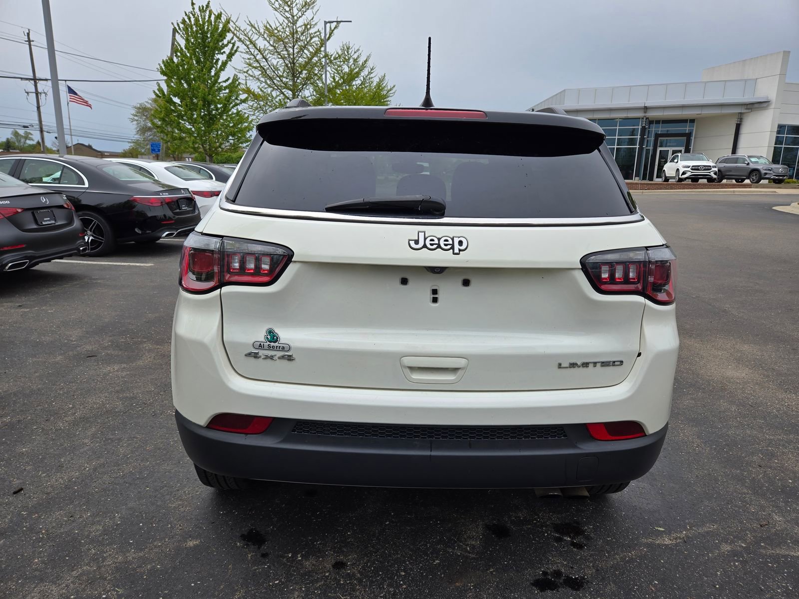 Used 2019 Jeep Compass Limited AWD/4WD image 4