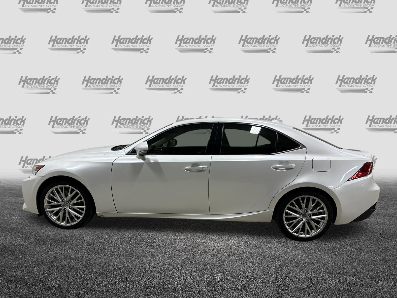 Used 2016 Lexus IS 300 AWD w/ Premium Package image 7