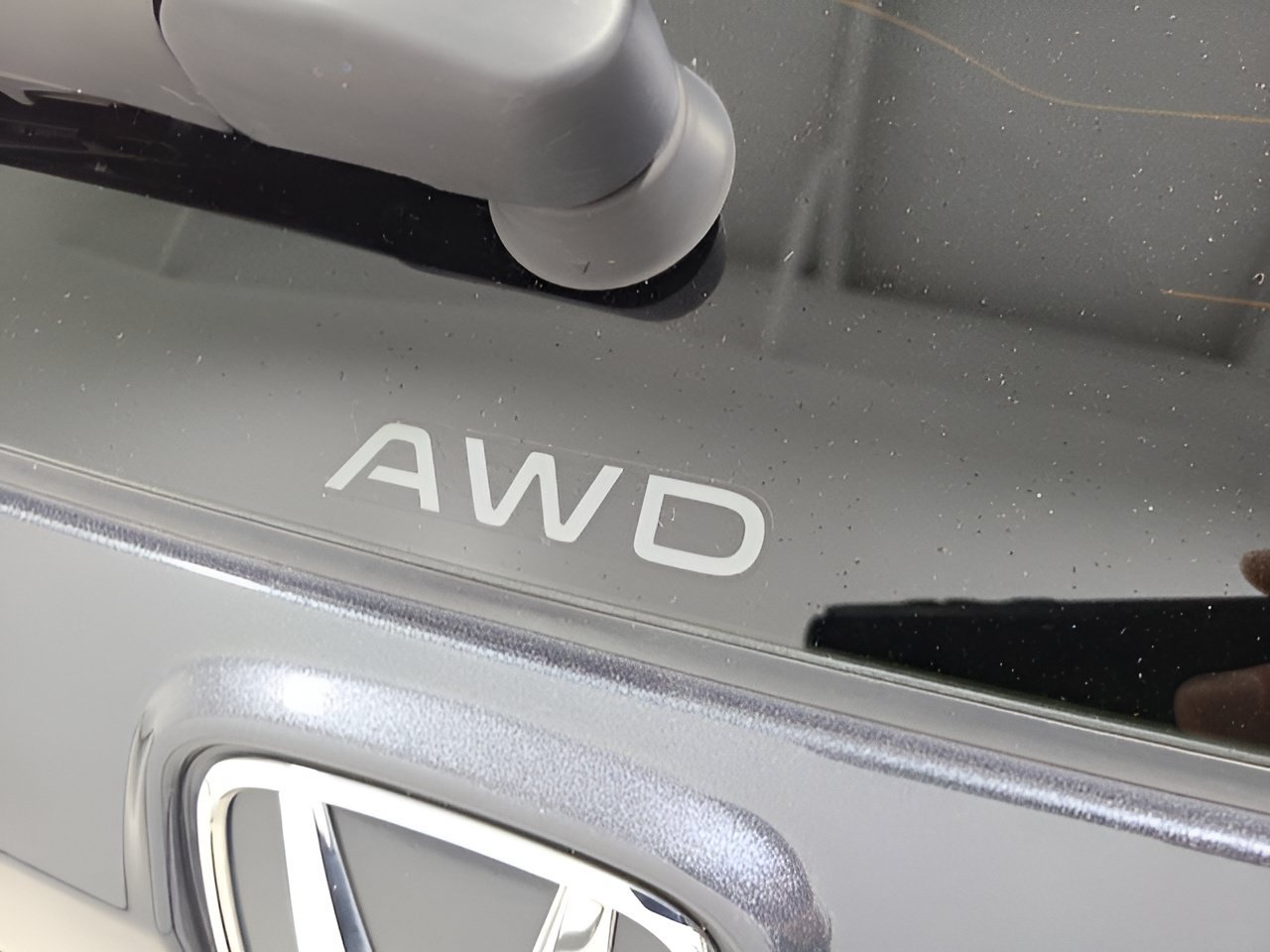 Used 2024 Honda CR-V EX-L image 8