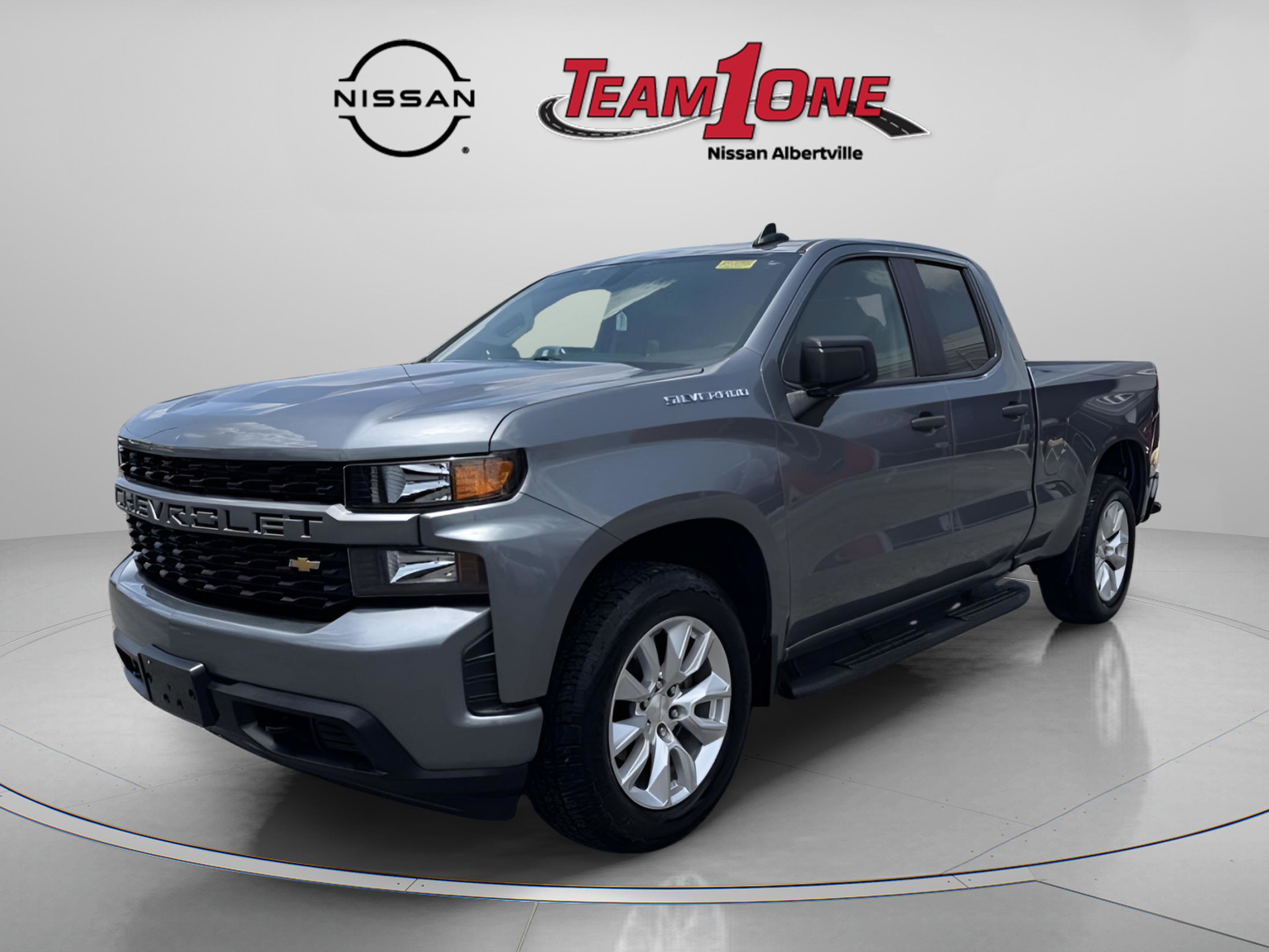 Used 2019 Chevrolet Silverado 1500 Custom w/ Custom Value Package RWD image 5