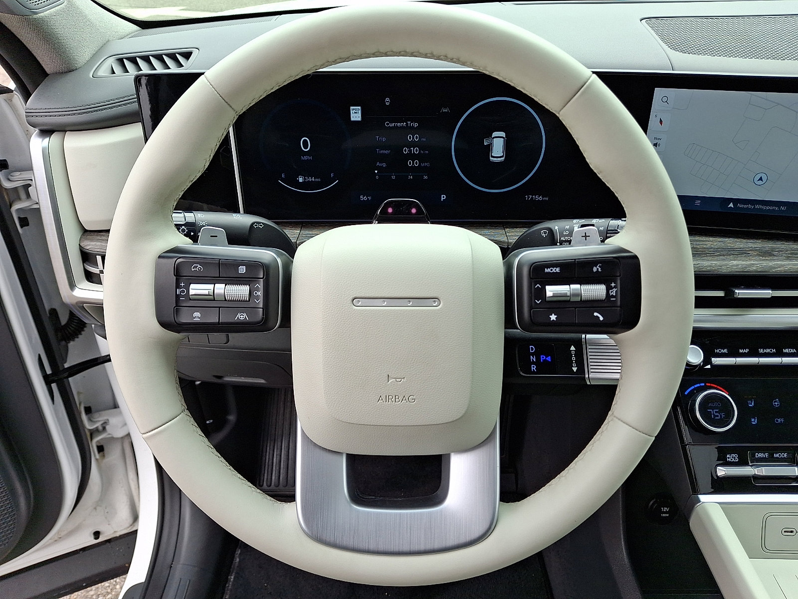 Used 2024 Hyundai Santa Fe Limited AWD/4WD image 20