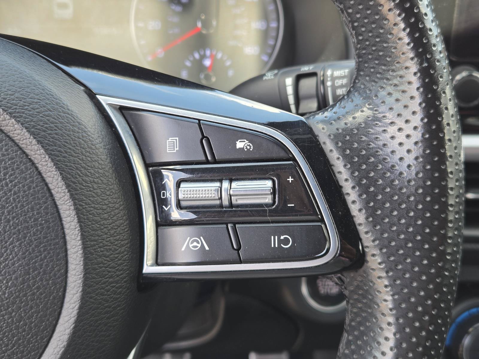 Used 2023 Kia Forte GT-Line FWD image 18