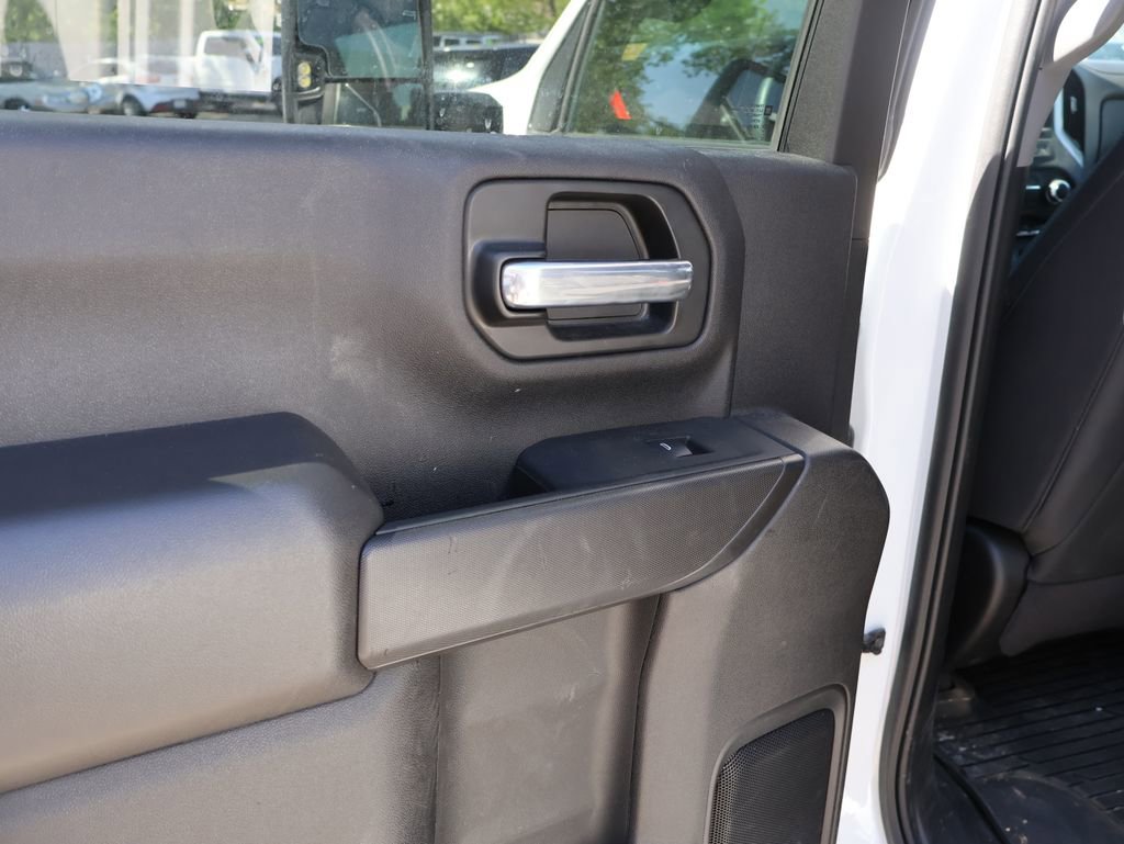 Used 2024 Chevrolet Silverado 2500 Custom w/ Custom Value Package AWD/4WD image 12
