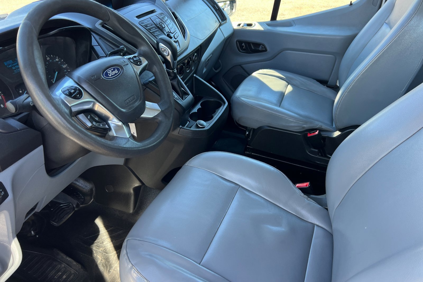 Certified 2018 Ford Transit 150 XL image 11