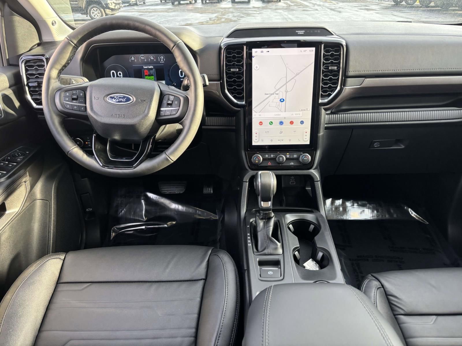 New 2025 Ford Ranger Lariat w/ Black Appearance Package image 27