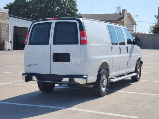 Used 2025 Chevrolet Express 2500 w/ Driver Convenience Package RWD image 14