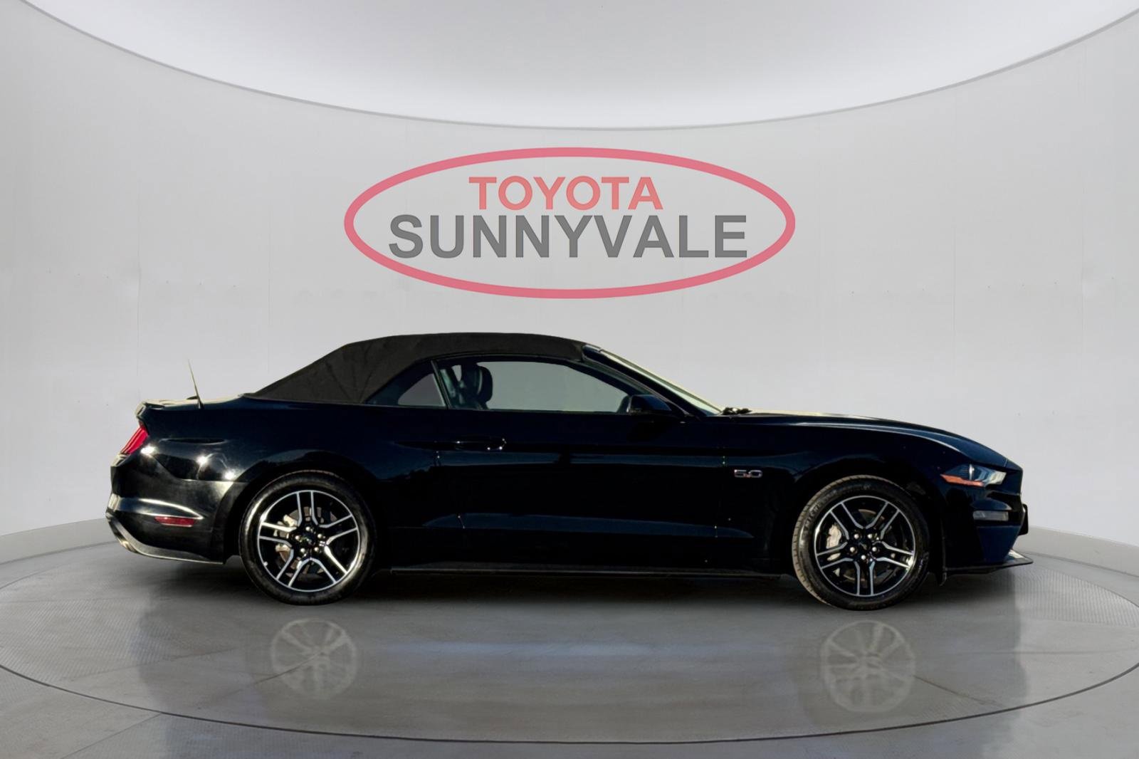 Used 2019 Ford Mustang GT Premium w/ Equipment Group 401A image 9