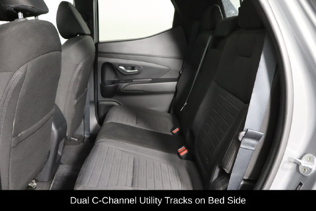 Used 2023 Hyundai Santa Cruz SEL w/ Activity Package FWD image 14