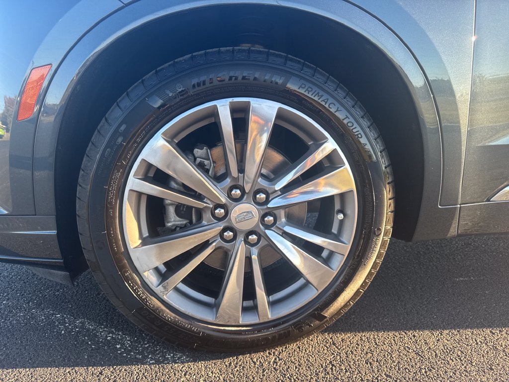 Used 2021 Cadillac XT6 Premium Luxury AWD/4WD image 5