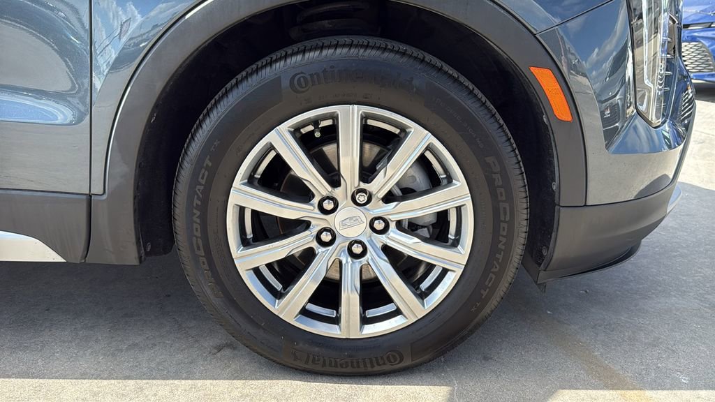 Used 2021 Cadillac XT4 Premium Luxury image 33