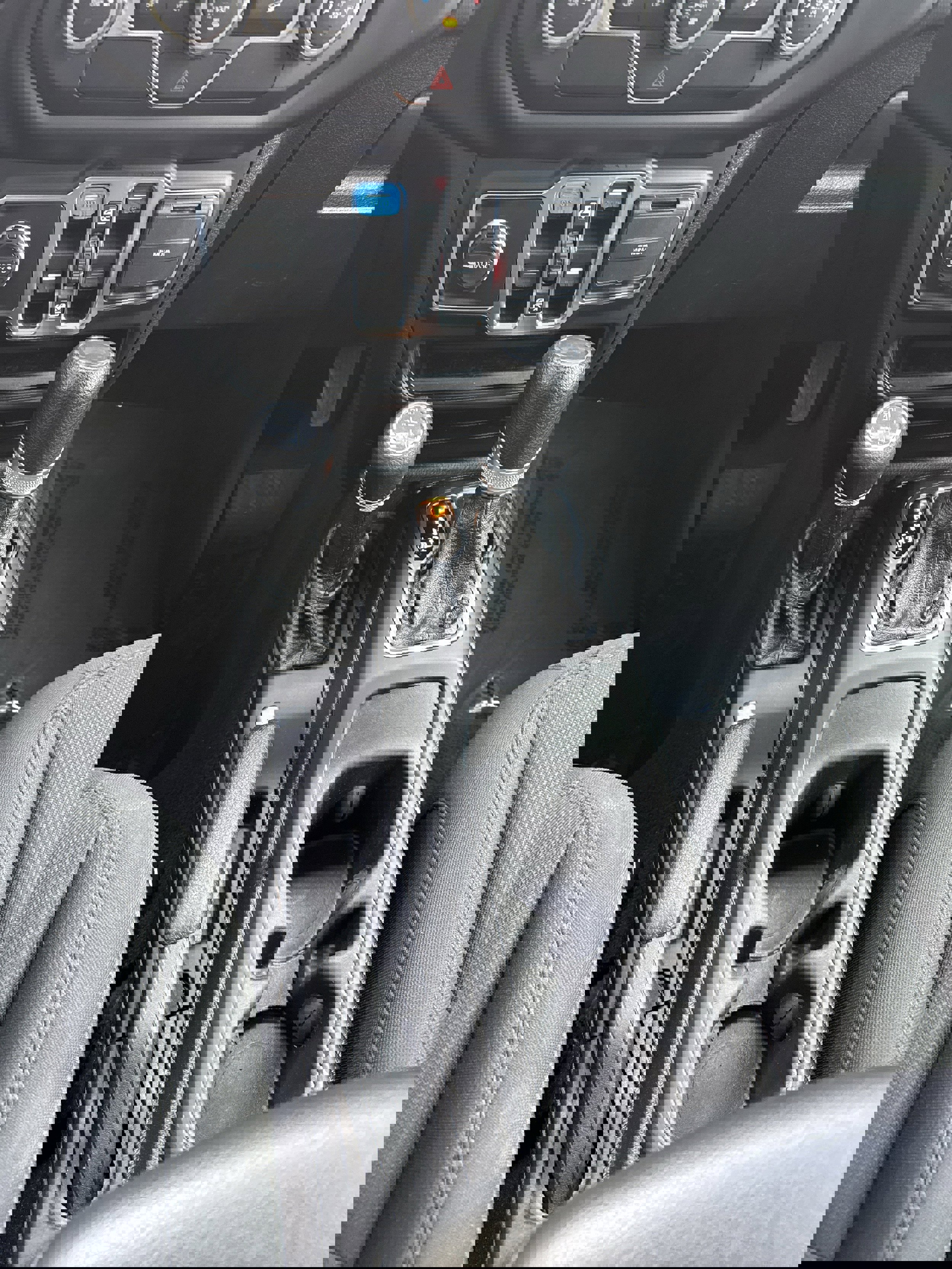 Used 2020 Jeep Wrangler Unlimited Sport S image 17