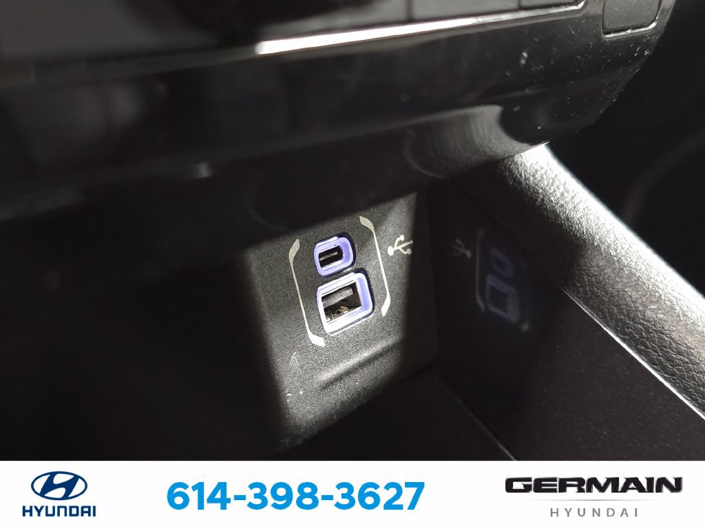 Used 2022 Jeep Compass Latitude w/ Sun and Sound Group AWD/4WD image 33