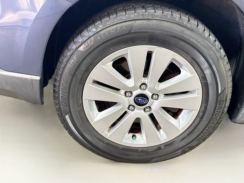 Used 2017 Subaru Outback 2.5i Premium AWD/4WD image 37