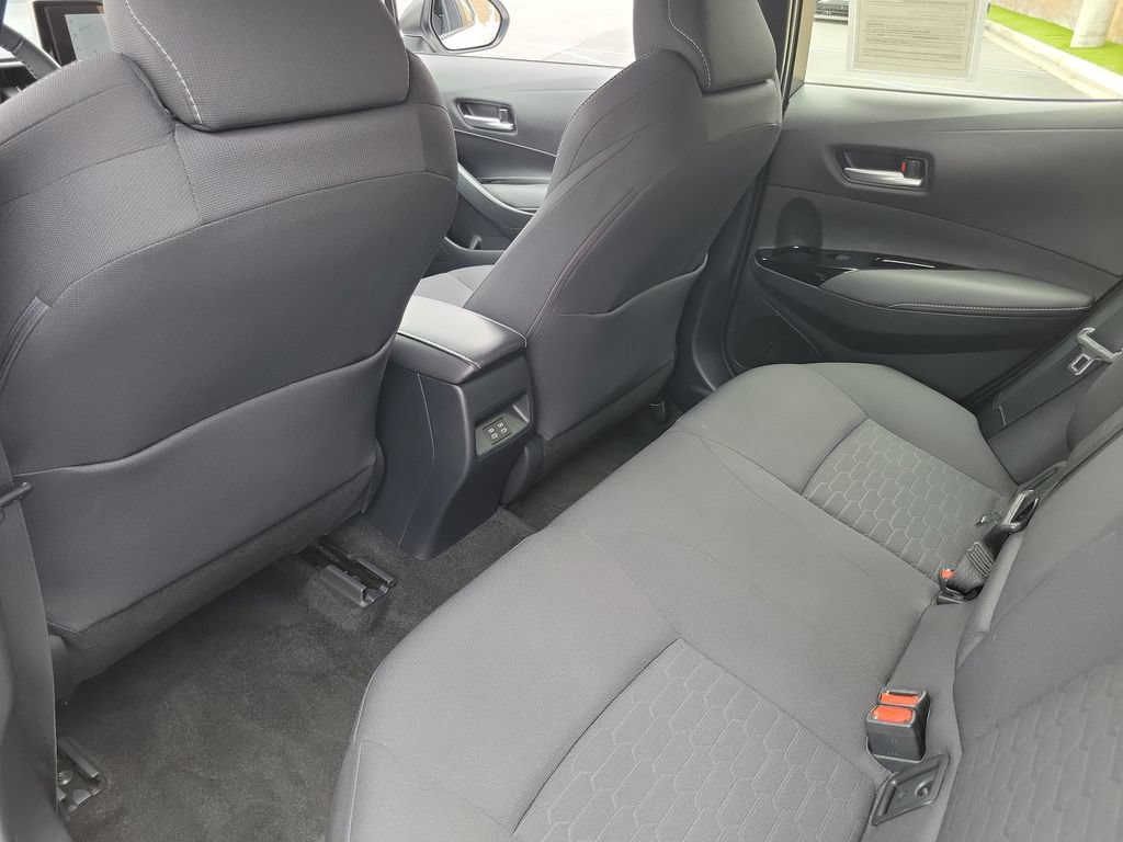 Used 2025 Toyota Corolla SE w/ SE Package FWD image 15