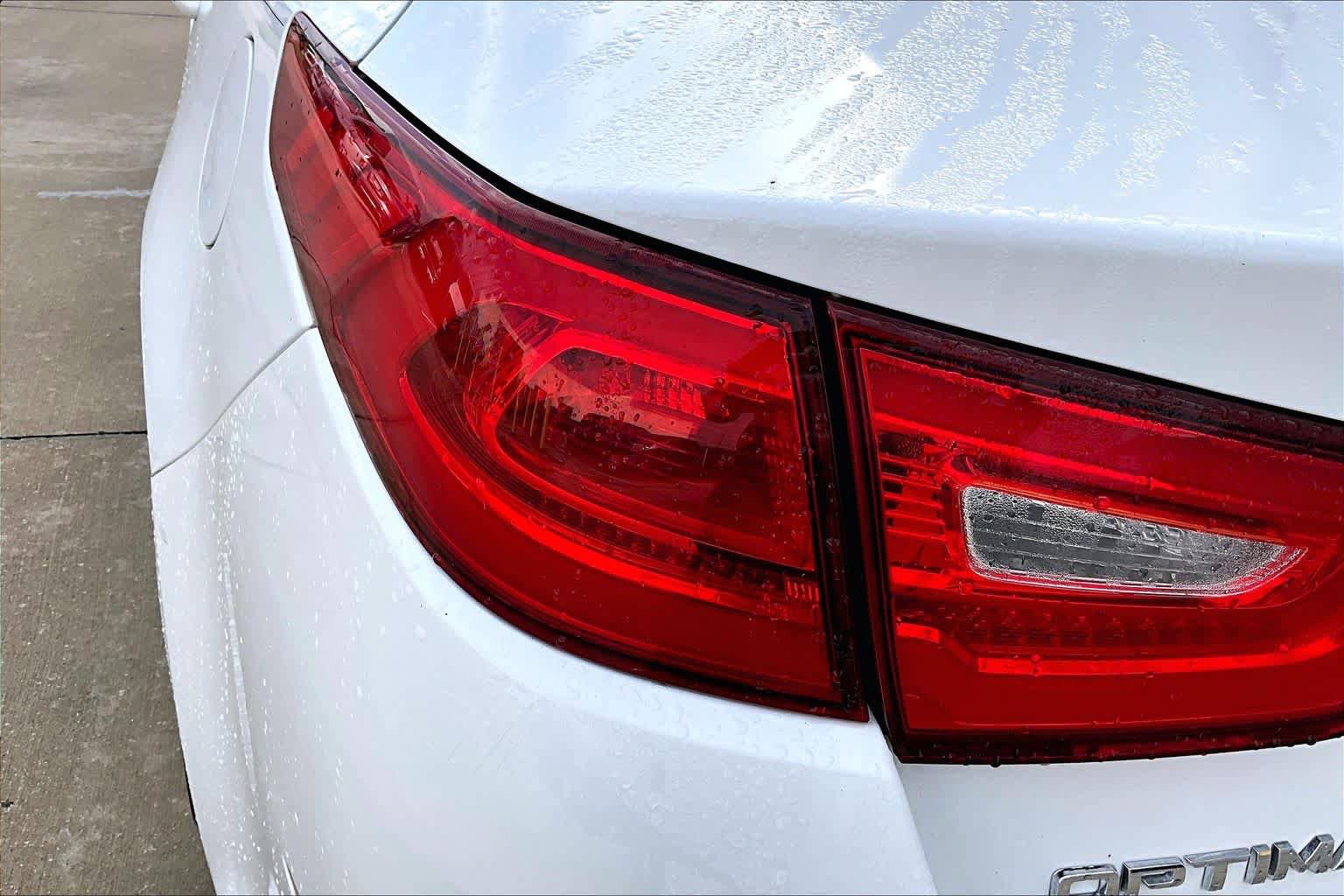 Used 2015 Kia Optima SX w/ SX Turbo Premium Package FWD image 25