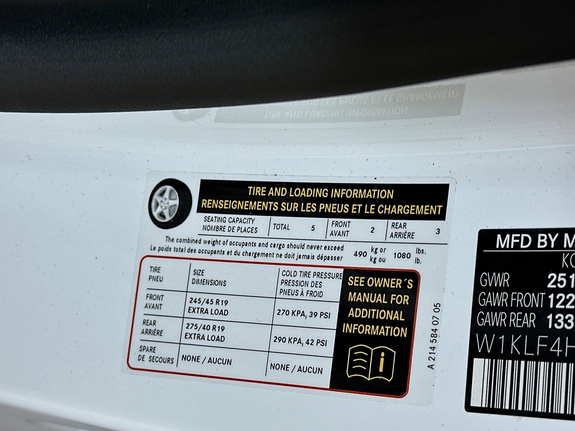 Certified 2025 Mercedes-Benz E 350 4MATIC Sedan image 38