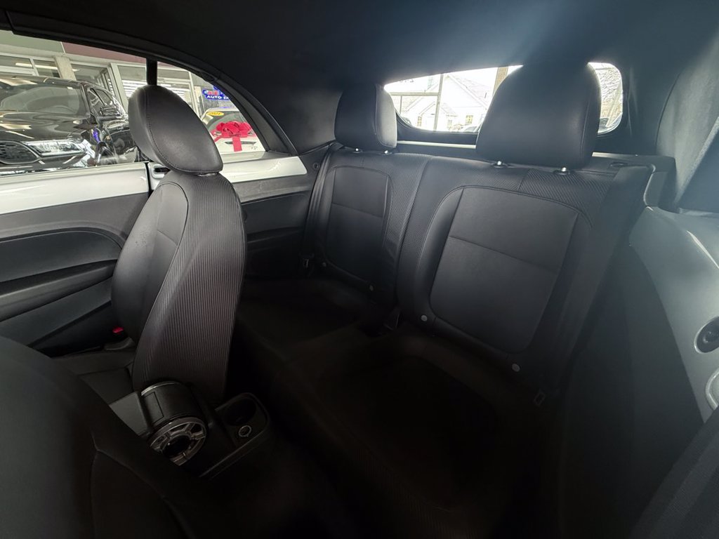 Used 2015 Volkswagen Beetle 1.8T FWD image 29
