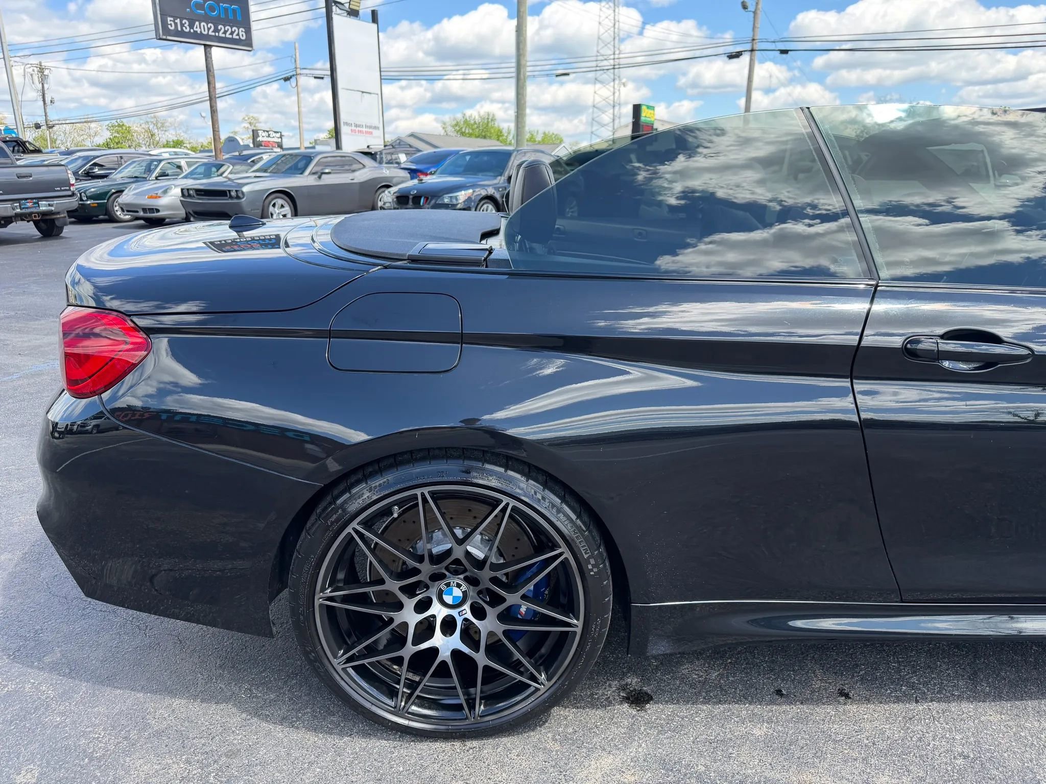 Used 2020 BMW M4 Convertible w/ Competition Package RWD image 65