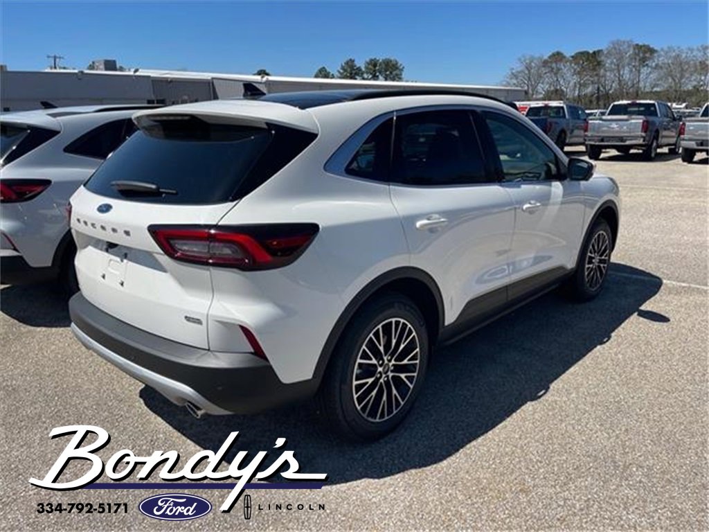 New 2025 Ford Escape SE w/ PHEV Premium Package image 12
