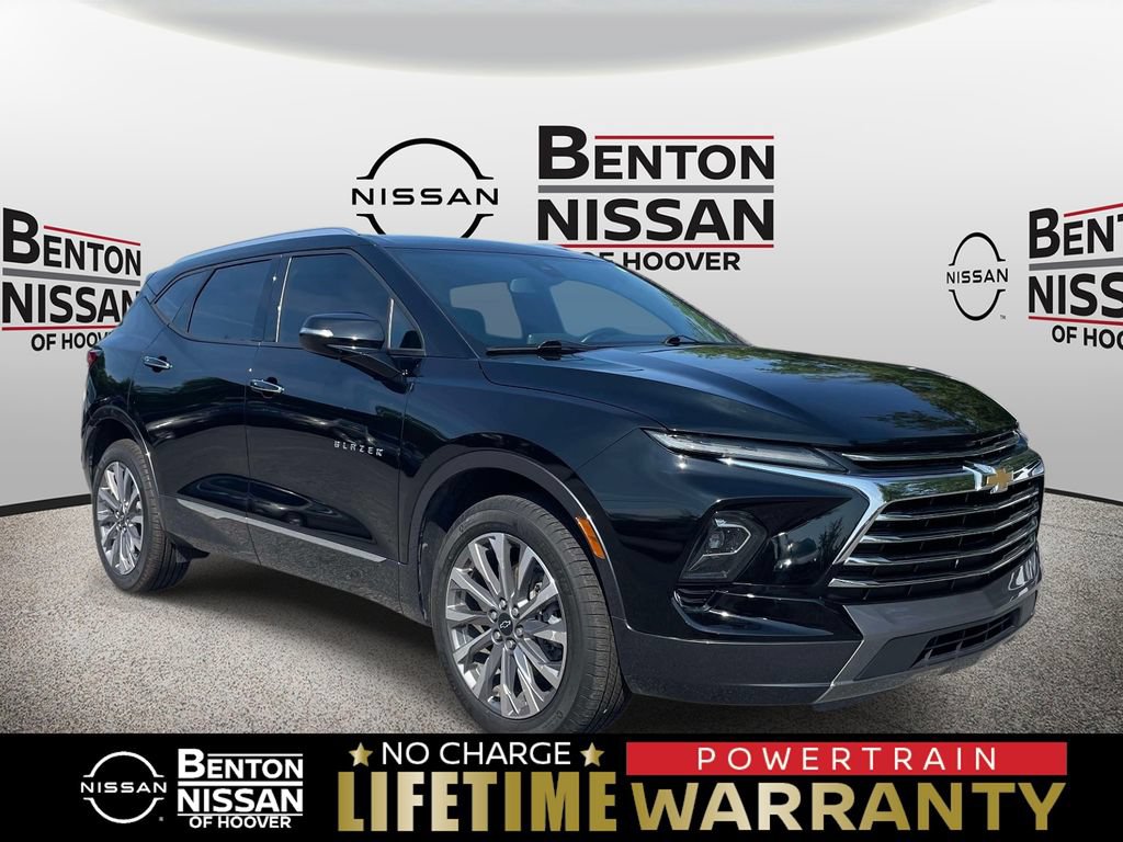 Used 2023 Chevrolet Blazer Premier w/ Enhanced Convenience Package FWD image 1