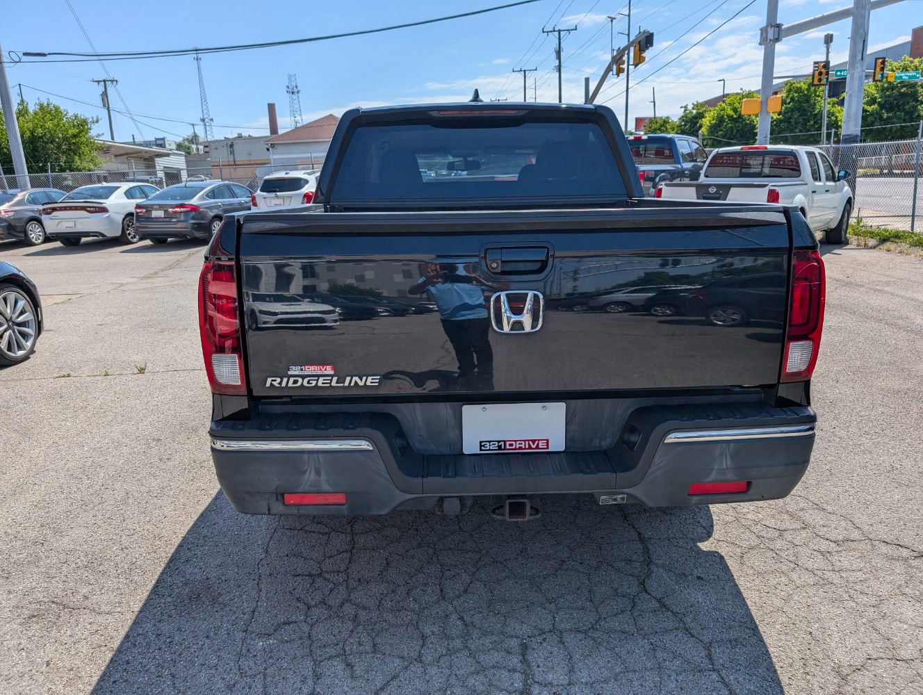 Used 2017 Honda Ridgeline RTL-T image 7