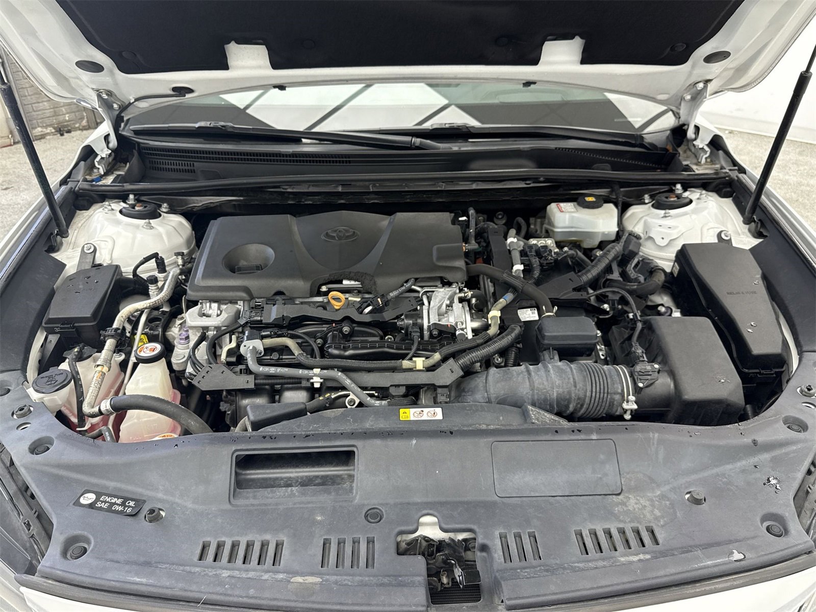 Used 2020 Toyota Avalon Limited image 42