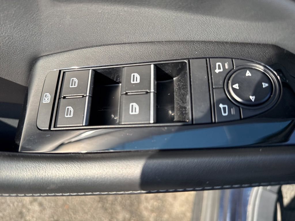 Used 2025 MAZDA CX-30 AWD 2.5 S w/ Select Sport Pkg image 26