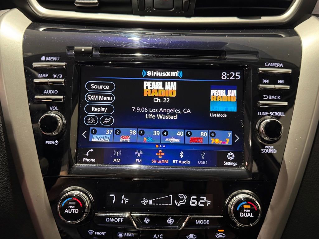 Certified 2022 Nissan Murano SL w/ SL Moonroof Package image 35