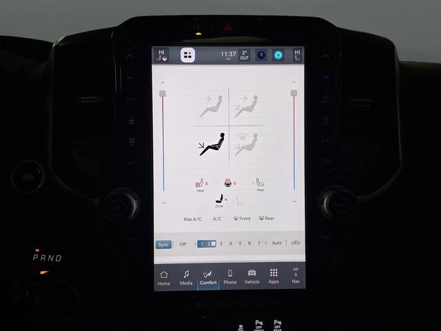 New 2026 RAM 1500 4x4 Crew Cab image 18