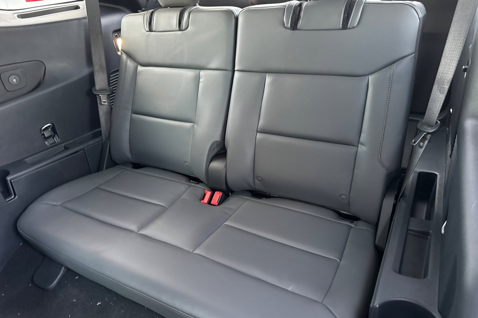 New 2026 Ford Explorer Active w/ Active Comfort Package image 14