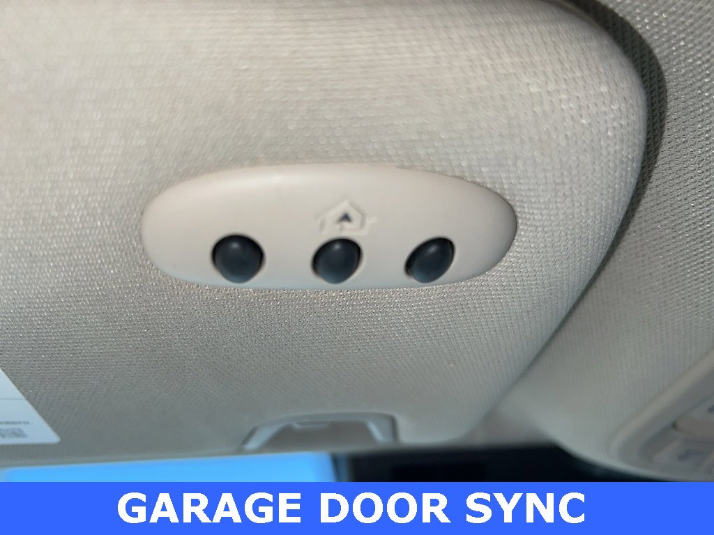 Used 2022 Lincoln Nautilus Reserve w/ Class II Trailer Tow Package image 21