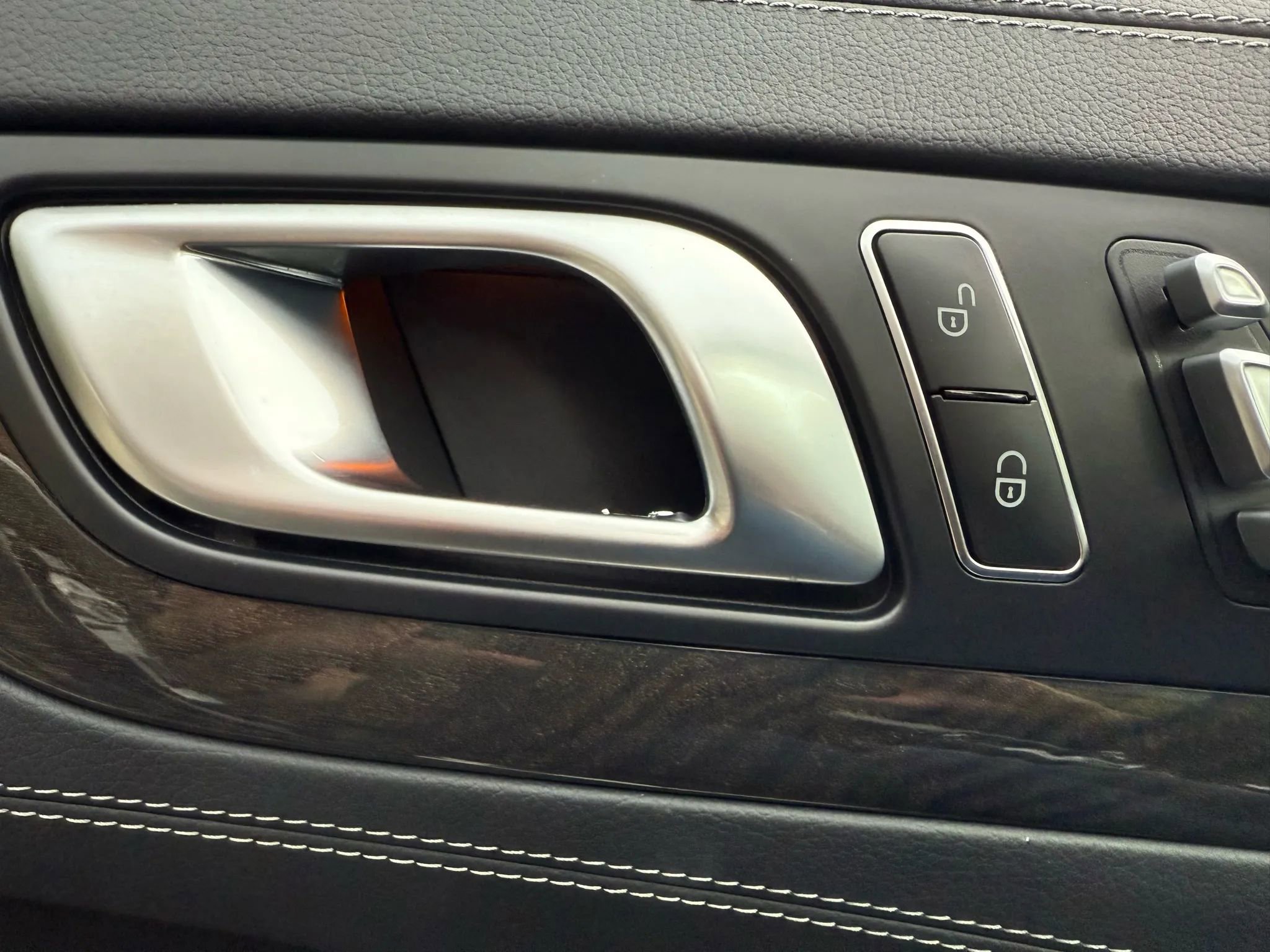 Used 2017 Mercedes-Benz SL 450 image 37