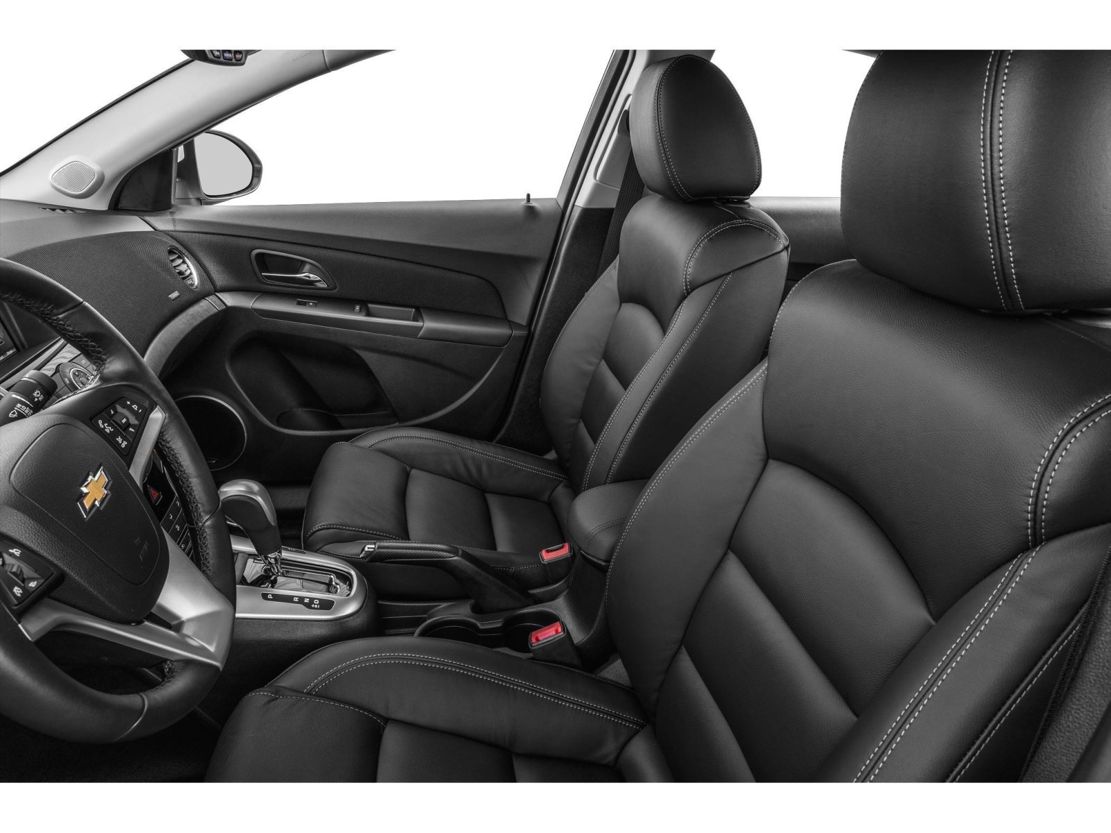 Used 2015 Chevrolet Cruze LT w/ Technology Package FWD image 6