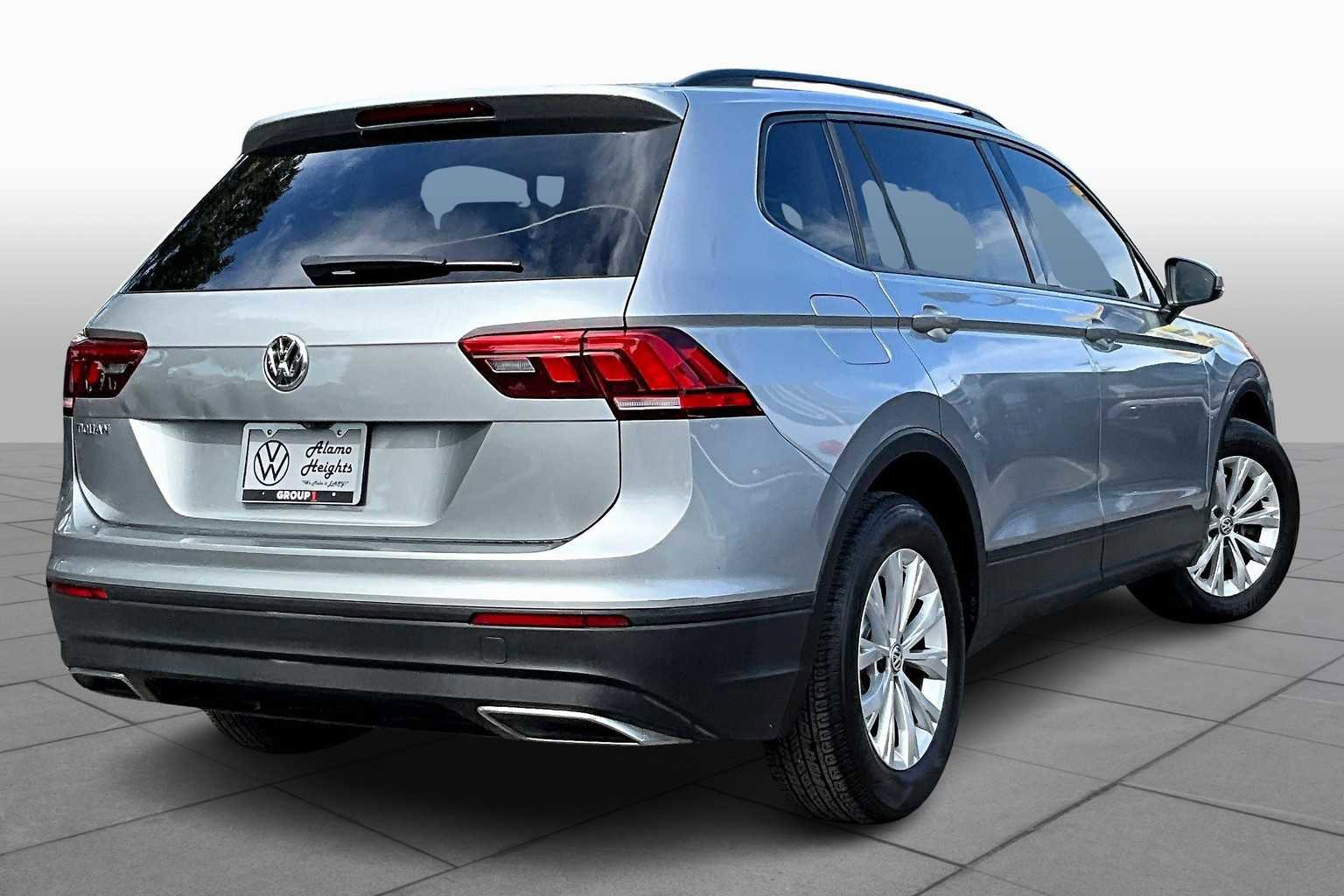 Used 2019 Volkswagen Tiguan S w/ Driver Assistance Package image 12